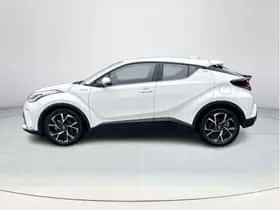 Toyota C-HR (2021) thumbnail 2