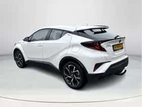 Toyota C-HR (2021) thumbnail 3