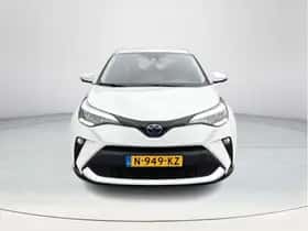 Toyota C-HR (2021) thumbnail 4