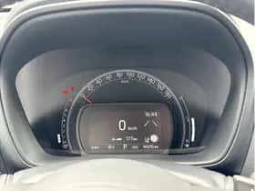 Toyota Aygo X (2022) thumbnail 9
