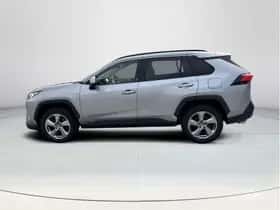 Toyota RAV4 (2021) thumbnail 2