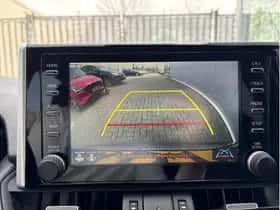 Toyota RAV4 (2021) thumbnail 13