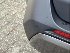 Toyota RAV4 (2021) thumbnail 30