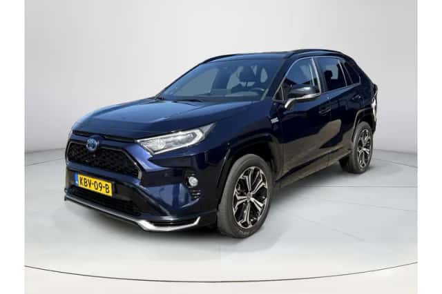 Toyota RAV4 (2022) thumbnail 1