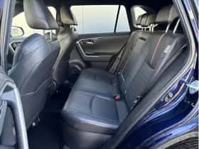 Toyota RAV4 (2022) thumbnail 10