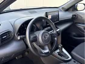 Toyota Yaris Cross (2024) thumbnail 14