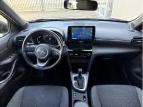 Toyota Yaris Cross (2024) thumbnail 6