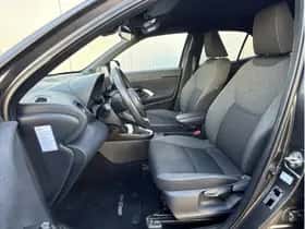 Toyota Yaris Cross (2024) thumbnail 7