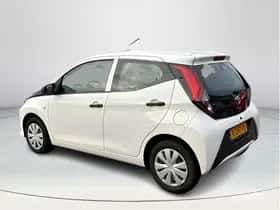 Toyota Aygo (2021) thumbnail 3