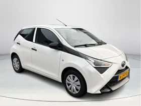 Toyota Aygo (2021) thumbnail 25