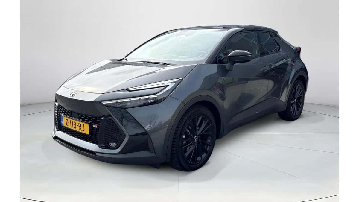 Toyota C-HR (2024) — foto 1