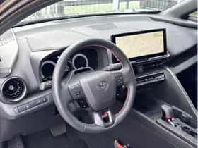 Toyota C-HR (2024) thumbnail 19