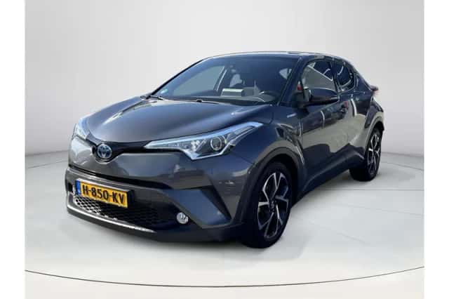 Toyota C-HR (2019) thumbnail 1