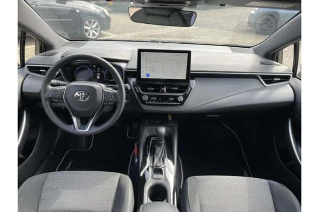 Toyota Corolla (2025) thumbnail 6