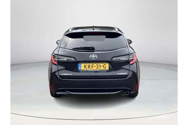 Toyota Corolla (2022) thumbnail 5