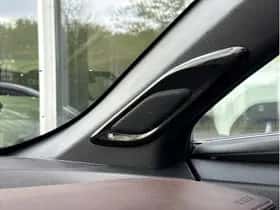 Toyota C-HR (2018) thumbnail 27