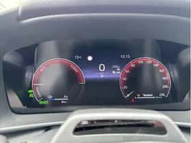 Toyota C-HR (2025) thumbnail 11