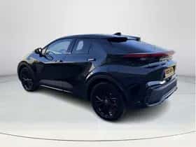 Toyota C-HR (2025) thumbnail 3