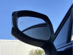 Toyota C-HR (2025) thumbnail 28