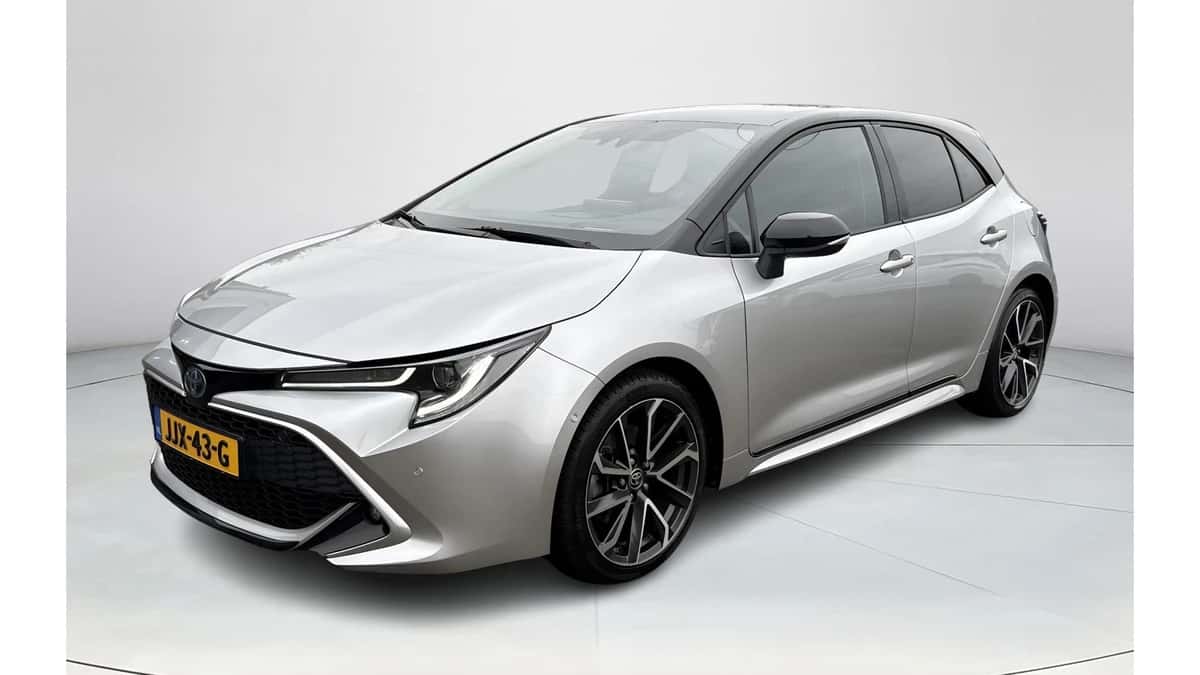 Toyota Corolla (2022) — foto 1