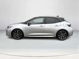 Toyota Corolla (2022) thumbnail 2
