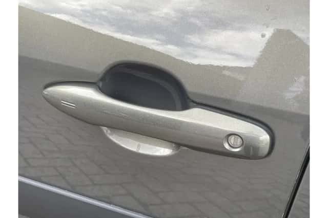 Toyota Yaris Cross (2022) thumbnail 2
