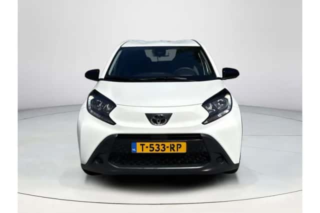 Toyota Aygo X (2023) thumbnail 5
