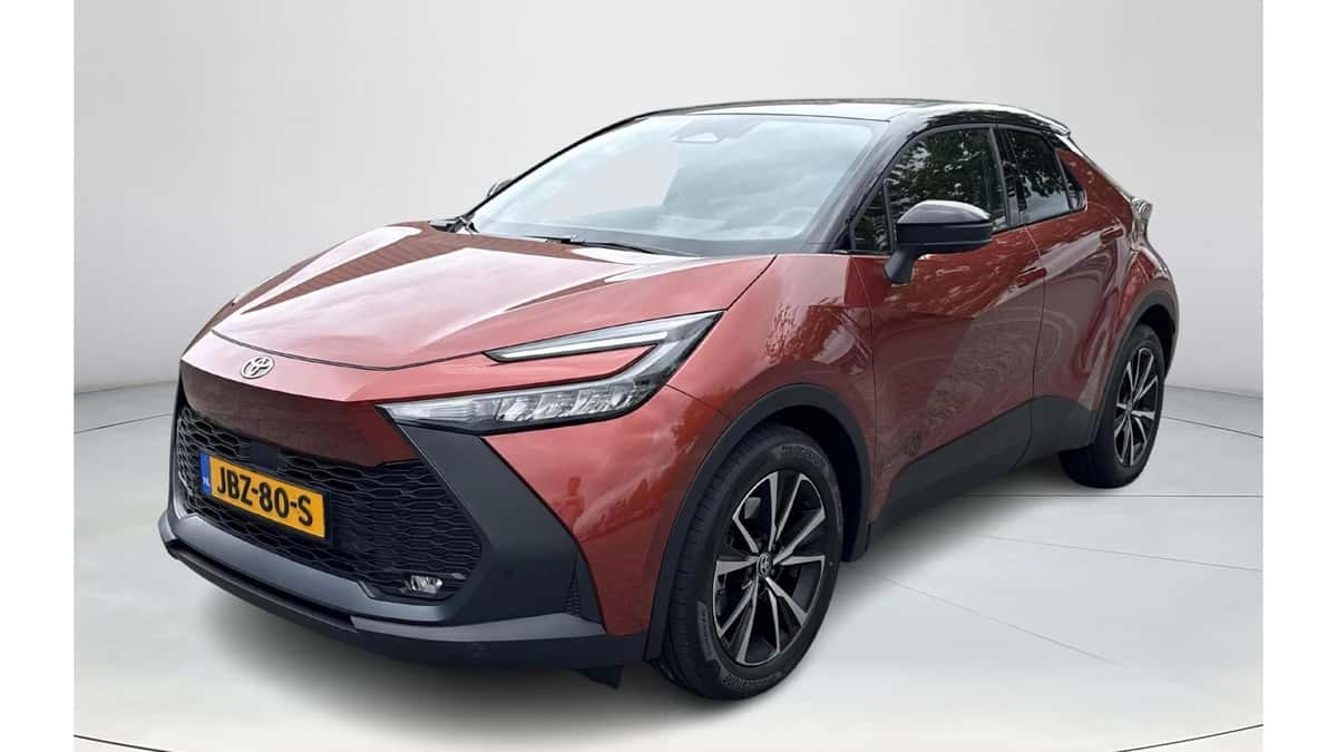 Toyota C-HR (2025) — foto 1