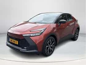 Toyota C-HR (2025) thumbnail 1