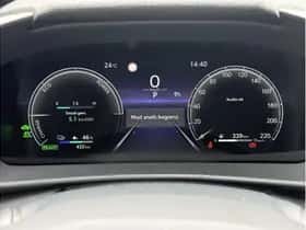 Toyota C-HR (2025) thumbnail 10