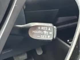 Toyota C-HR (2023) thumbnail 19