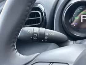 Toyota Yaris (2021) thumbnail 19