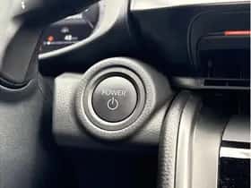 Toyota C-HR (2024) thumbnail 19