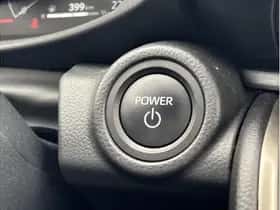 Toyota C-HR (2025) thumbnail 22