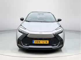 Toyota C-HR (2025) thumbnail 4
