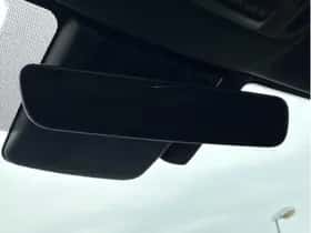 Toyota C-HR (2025) thumbnail 32