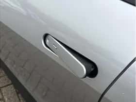 Toyota C-HR (2025) thumbnail 34