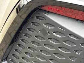 Toyota C-HR (2025) thumbnail 35