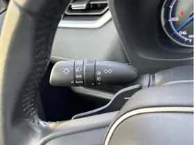 Toyota RAV4 (2022) thumbnail 18