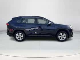 Toyota RAV4 (2022) thumbnail 28