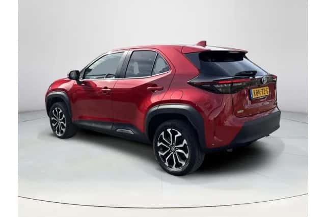 Toyota Yaris Cross (2022) thumbnail 3