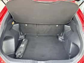 Toyota Yaris Cross (2022) thumbnail 31