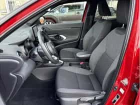 Toyota Yaris Cross (2022) thumbnail 7