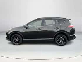 Toyota RAV4 (2018) thumbnail 2
