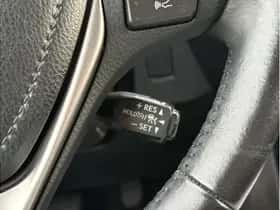 Toyota RAV4 (2018) thumbnail 17