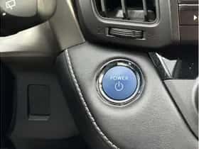 Toyota RAV4 (2018) thumbnail 18