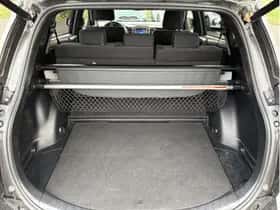 Toyota RAV4 (2018) thumbnail 29