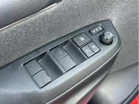 Toyota Yaris (2021) thumbnail 27