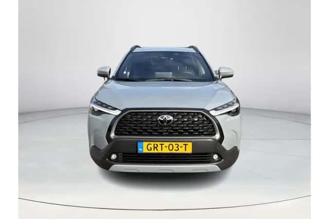 Toyota Corolla (2024) thumbnail 5