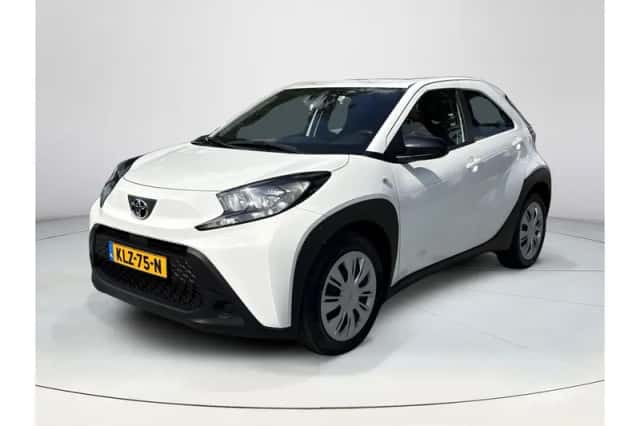 Toyota Aygo X (2023) thumbnail 1